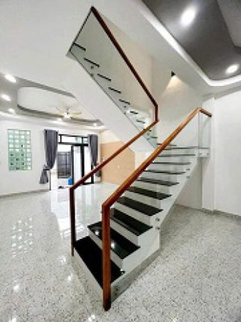 Bán nhà 1 trệt 1 lầu  đường trịnh như khuê, xã bình chánh, 6978079