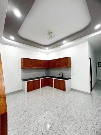 Bán nhà 1 trệt 1 lầu  đường trịnh như khuê, xã bình chánh, 6978080