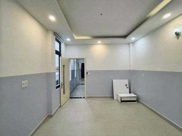 Bán nhà mới, hxh 5m hồ biểu chánh- huỳnh văn bánh, 4x14m, 4 6978677