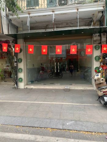 Cho thuê nhà trung tâm khâm thiên  mặt tiền 5m, không bị 6978696