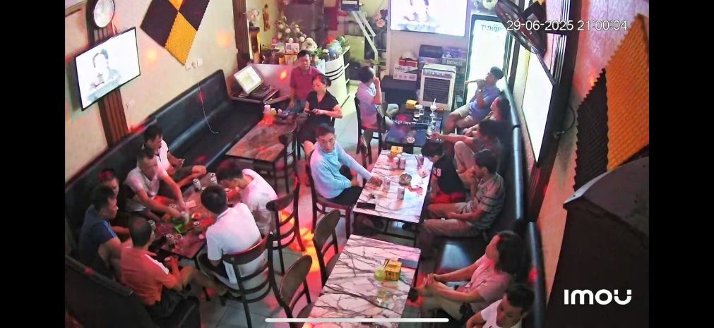 Sang nhượng quán cafe hát cho nhau nghe  tân mỹ, gần svđ 6979042