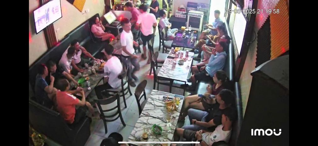 Sang nhượng quán cafe hát cho nhau nghe  tân mỹ, gần svđ 6979045