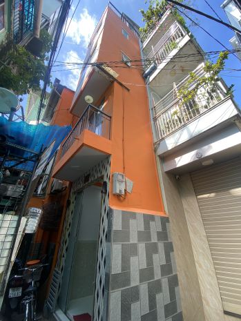 Chỉ 1 tỷ xí  hòa hưng quận 10 5 tầng 3pn 3wc gần mặt tiền 6979657