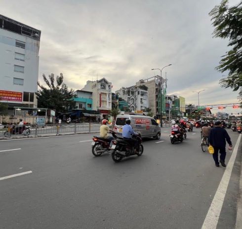 Bán nhà hẻm xe hơi dương quảng hàm, gò vấp, 56m², 5 tầng, 6979940