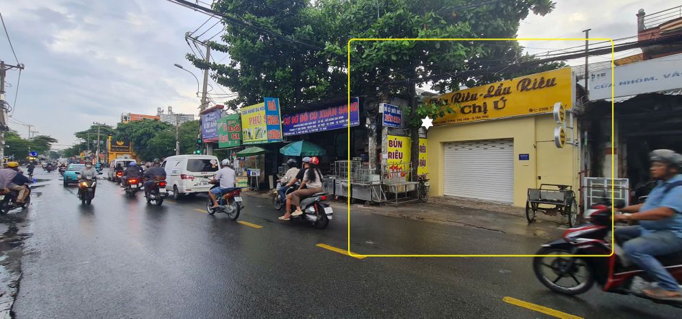 Cho thuê nhà mặt tiền bình long 162m²- cạnh ngã tư 6987130