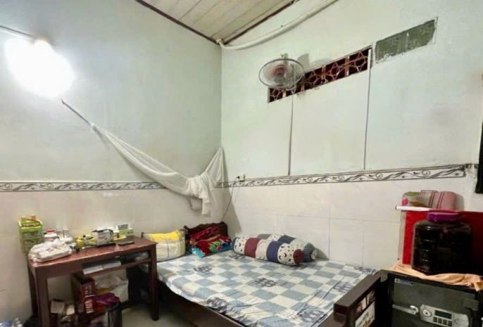 Cg: nhà chính chủ  gần chợ hiệp bình  chỉ 4,3 6987584