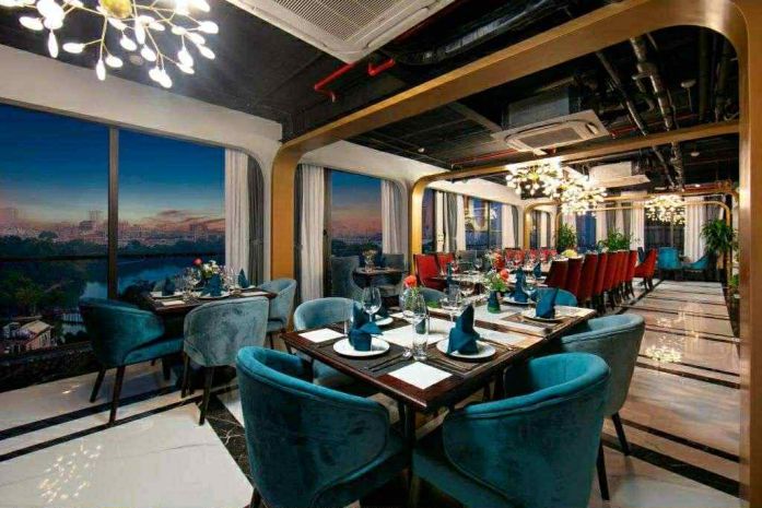 Bán khách sạn 4* hoàn kiếm, 500m x 12 tầng, mặt tiền 18m, 6987606