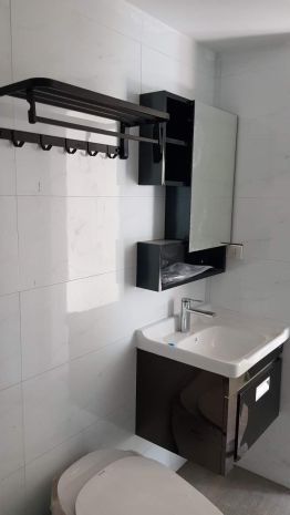 Mình cho thuê nhà mới, hai cửa đi, 98m2_ 5t vỉa hè, minh 6987785