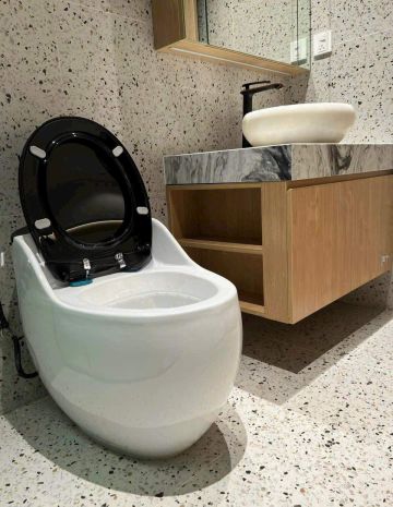 Tôi cho thuê nhà căn góc, mới ,vỉa hè, 119m2- 4t, trần nhân 6987805