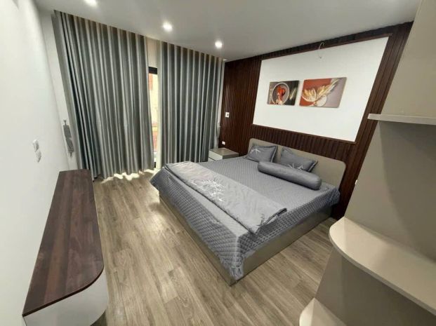 Bán nhà - phân lô quân đội ngọc thụy- 40m - 7 tầng thang 6990366