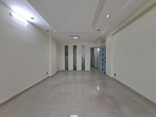 Phú nhuận - hẻm 8m - nguyễn kiệm - 3 tâng - 61m2 - giá 11.7 6990417