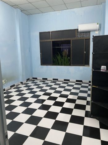 Bán nhà phú nhuận hxh 70m2 3 tầng ngang 4m nở hậu 4 pn phan 6991023