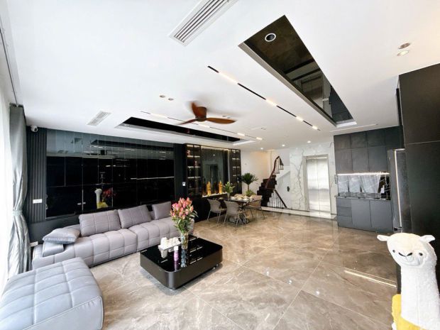 Siêu hiếm, bán nhà đội cấn, 7 tầng thang máy, ô tô vào nhà, 6991159