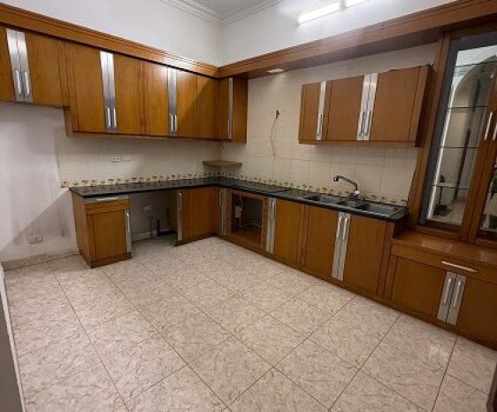 Chính chủ cho thuê nhà nguyên căn ngõ 29 võng thị, tây hồ, 6991790