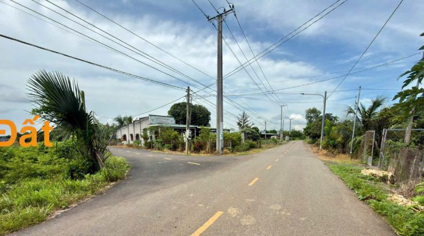 Chính chủ cần bán lô đất rẻ -  đẹp cho khách đầu tư tại xã 6993496