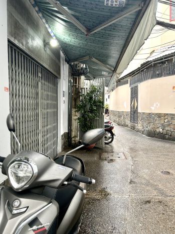 Nhà bán đ.tôn thất thuyết- 3 mt hxh - ngang 4.8m - xe hơi 6993551