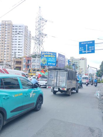 Ngộp  âu cơ - hxh 68m2 - 4 tầng -  gần q11,  quận 10 6993573