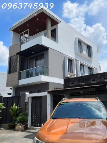 Nhà đường số thủ đức 3 tầng, 130 m2 ngang 7.9 m, ô tô vào 6993604