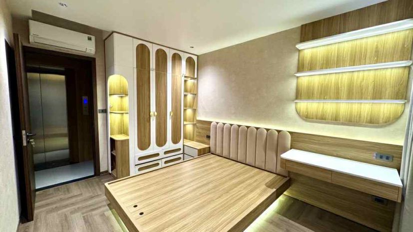 Bán nhà lô góc ngọc thuỵ, 50m x 7 tầng, mặt tiền 6.2m, 6994063