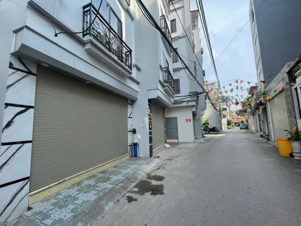 Lk đấu giá quang lãm 47m nhỉnh 10 tỷ _7 tầng thang máy _ôtô 6996189