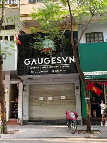 Cho thuê nhà nguyên căn mặt phố quán thánh  ba đình 6996964