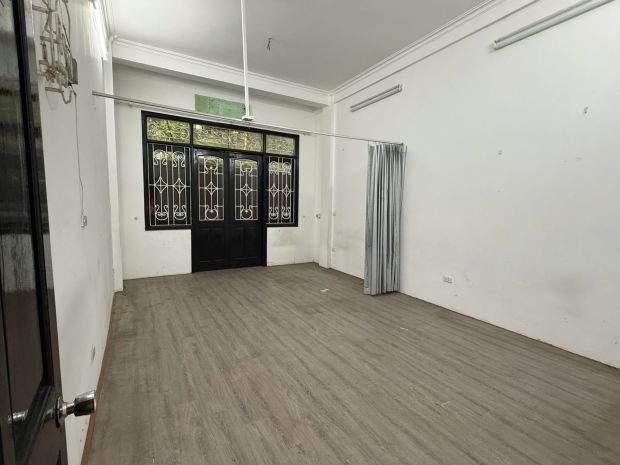 Cho thuê nhà nguyên căn mặt phố quán thánh  ba đình 6996968