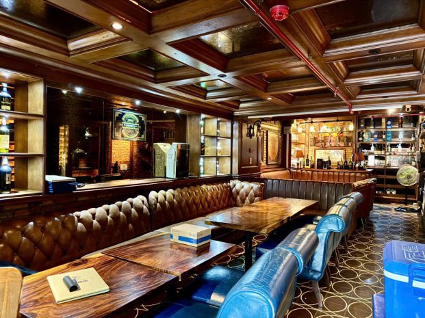 Cho thuê hầm trung tâm quận 1  277 lê thánh tôn, tp. hồ 6997389