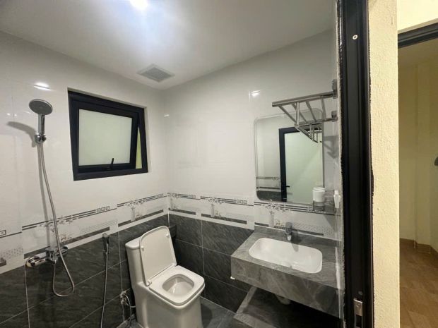 Bán nhà ngõ 465 ngọc thuỵ 40m x 3t oto tránh, oto vào nhà 6997928