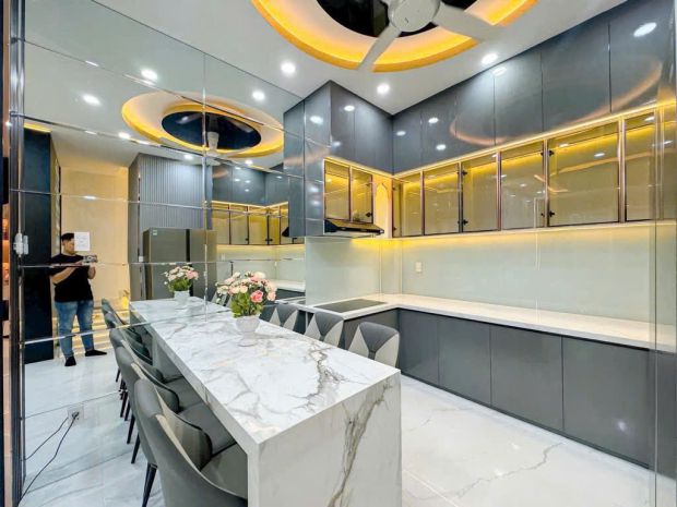 Bán nhà hẻm xe hơi 7m - 4 tầng - 5pn - huỳnh tấn phát - chỉ 6998203