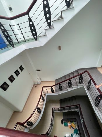 Cho thuê nhà nguyên căn mặt tiền đường trần hưng đạo vị trí 6998469