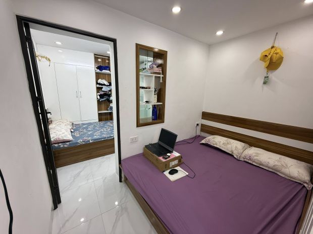 Tập thể b10 tân mai, hoàng mai, 40m2 2pn + 2vs, tầng 1, 6998889