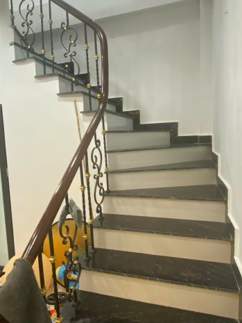 Tôi bán gấp căn nhà đẹp ở luôn ngõ 101 thanh nhàn, 38m2, 5 6999254