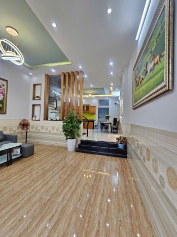 Siêu phẩm 2 tầng nhà mới kiên cố một trục liên khu 2-5, 6999635