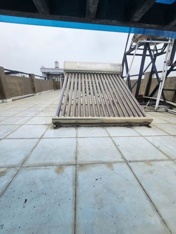 Siêu phẩm 2 tầng nhà mới kiên cố một trục liên khu 2-5, 6999638