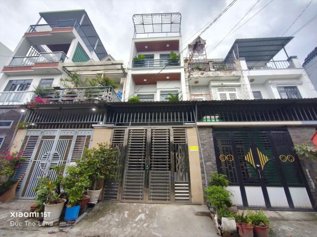 Bán nhà đẹp full nội thất mới, 4x14m, 3 tầng, 4pn, hxh 7m 7000587