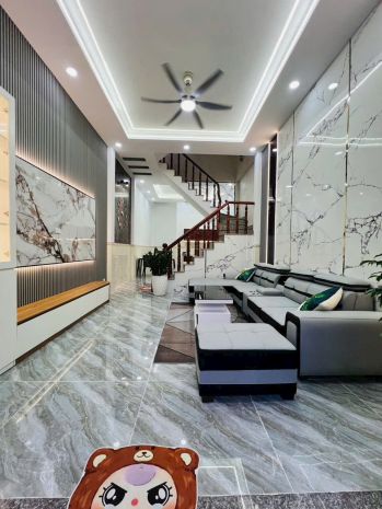 Bán nhà đẹp full nội thất mới, 4x14m, 3 tầng, 4pn, hxh 7m 7000591