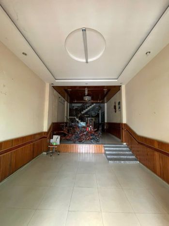 Chu thuê nhà 3 tầng nguyên căn mặt đường lê hồng phong, 7001674