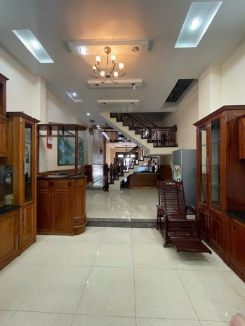 Chu thuê nhà 3 tầng nguyên căn mặt đường lê hồng phong, 7001676