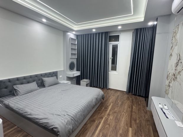 Nhà đẹp long lanh - full nội thất - gần phố - ngay ngã tư 7002531