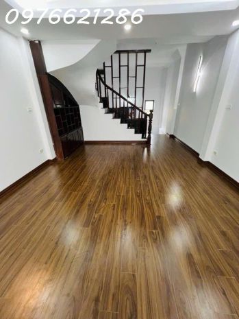 Bán nhà siêu đẹp-ngô gia tự 36m²  mt 4m  gara ô tô  2 7003843