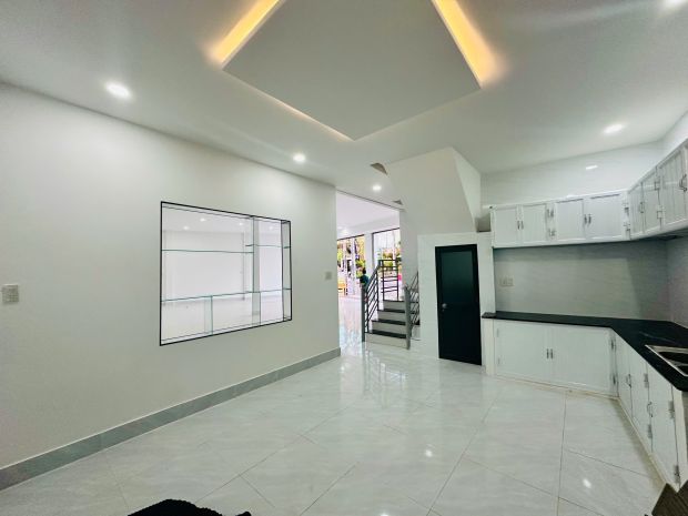 Bán căn góc dương hiến quyền sát biển nha trang diện tích: 7004874