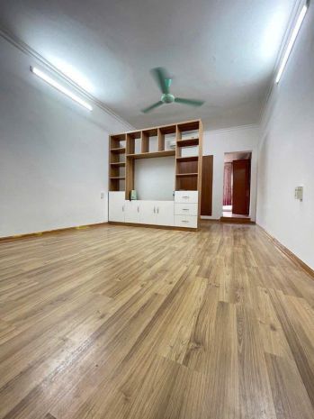 Cho thuê căn hộ tập thể e3 phương mai, 55m², gồm 2 phòng 7005569