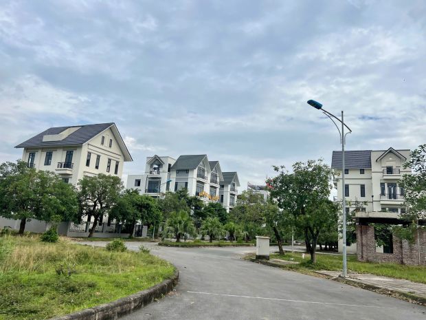 Bán lô đất 85 m²  sổ đỏ lâu dài  đường 11,5 m  khu river 7005579