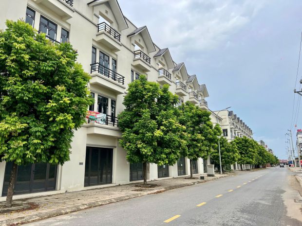 Bán lô đất 85 m²  sổ đỏ lâu dài  đường 11,5 m  khu river 7005582