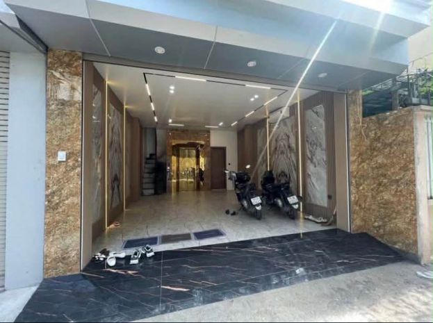 Ba đình- có nhà 6 tầng thang máy tại phố vĩnh phúc- dt 40m2 7005627