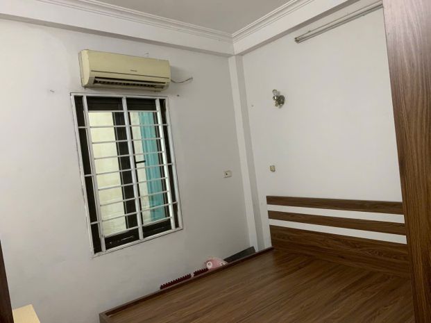 Cho thuê nhà riêng mễ trì hạ, 3 tầng x 42m2, 3 ngủ, 2 vệ 7005692