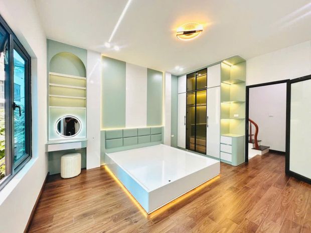 Siêu hiếm  nhà 5 tầng mới phố quan nhân, p.nhân chính, 7005705