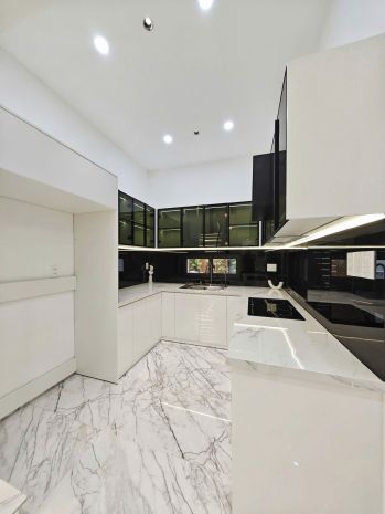 Bán nhà hoàng như tiếp long biên,oto,thang máy,full nội 7005839