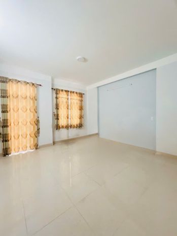 Bán nhà mặt tiền khu bàu cát  đồng đen, tân bình  4 tầng 7006815