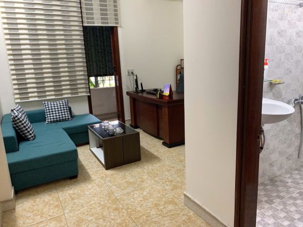 Cho thuê nhà 2 tầng mặt tiền nguyễn sinh cung tp huế 7007923